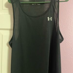 Under Armour men’s tank; never worn but no tag